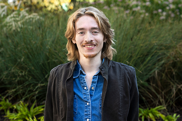 Gabe Weber headshot